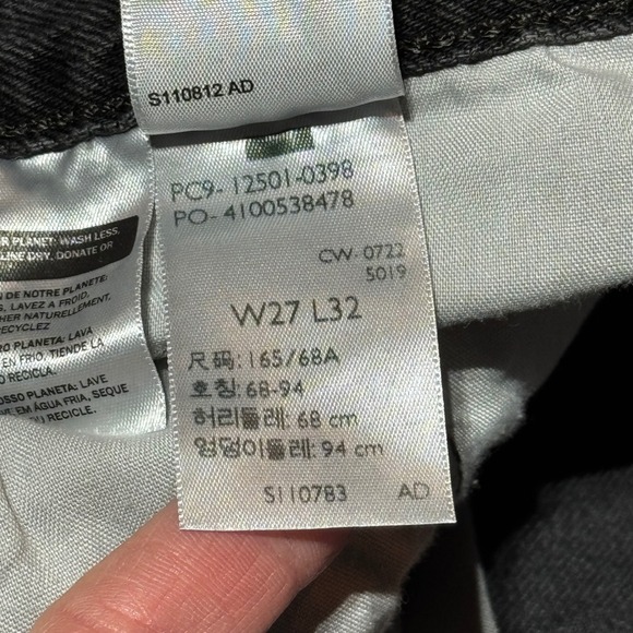 Levi's 501 Original Button Fly Jeans Black Wash W27 L32 (31) Raw Hem - Picture 7 of 13